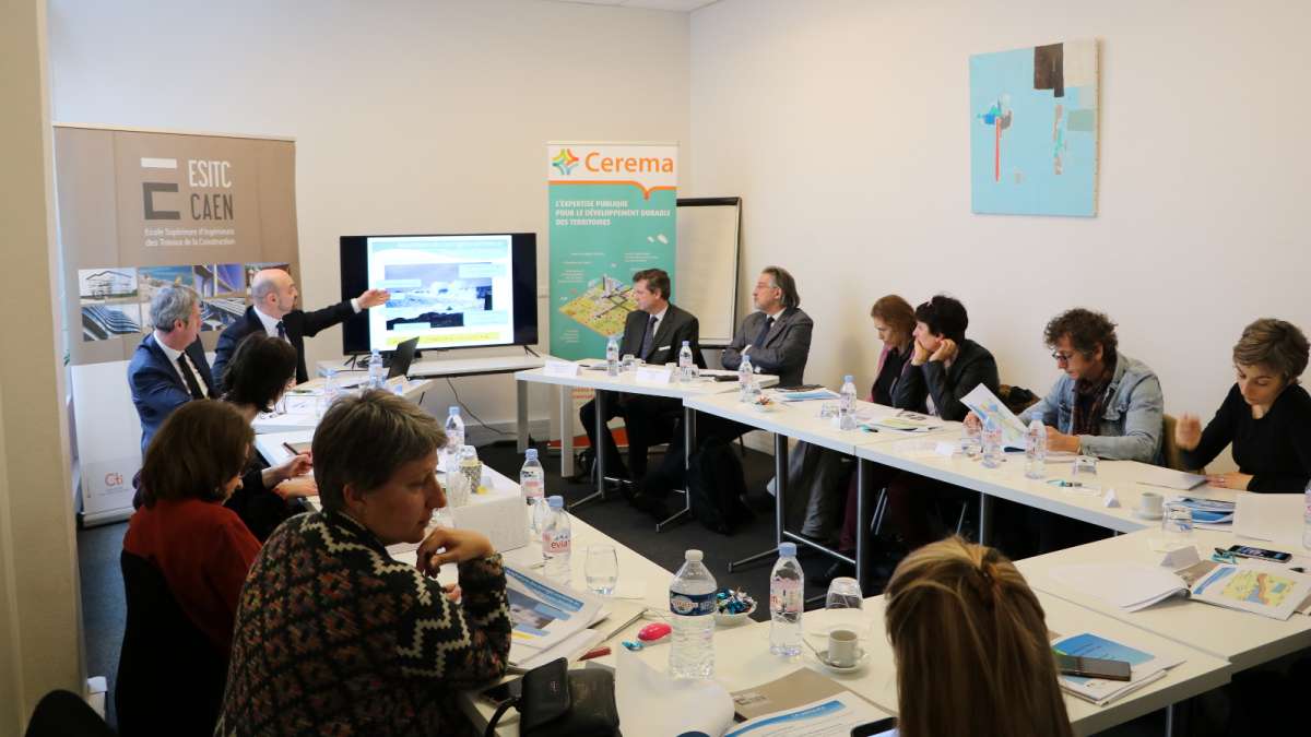 conférence de presse de présentation du projet sous la double présentation du Cerema et de l'ESITC-Caen